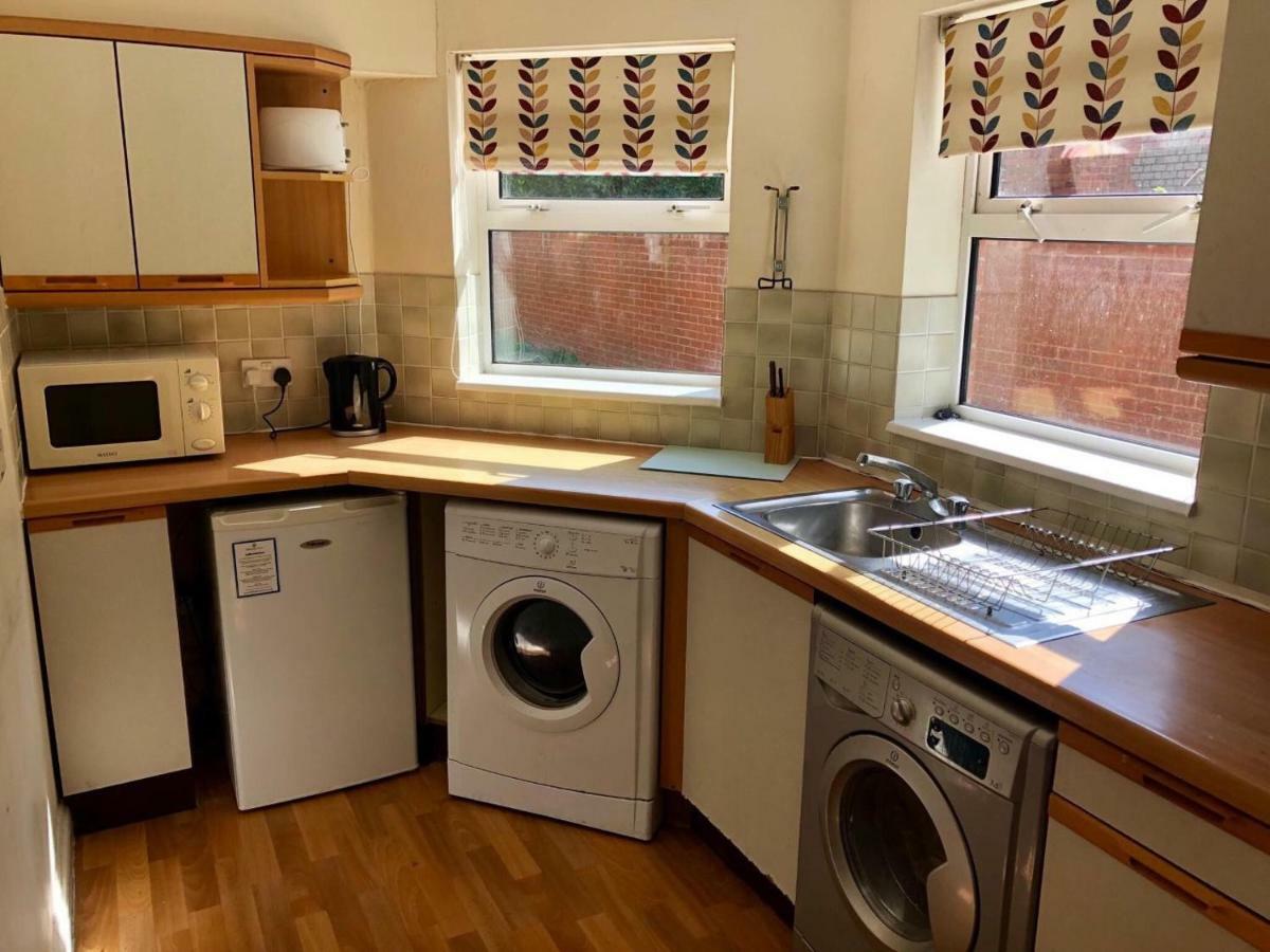 Reading Budget Apartments Екстер'єр фото